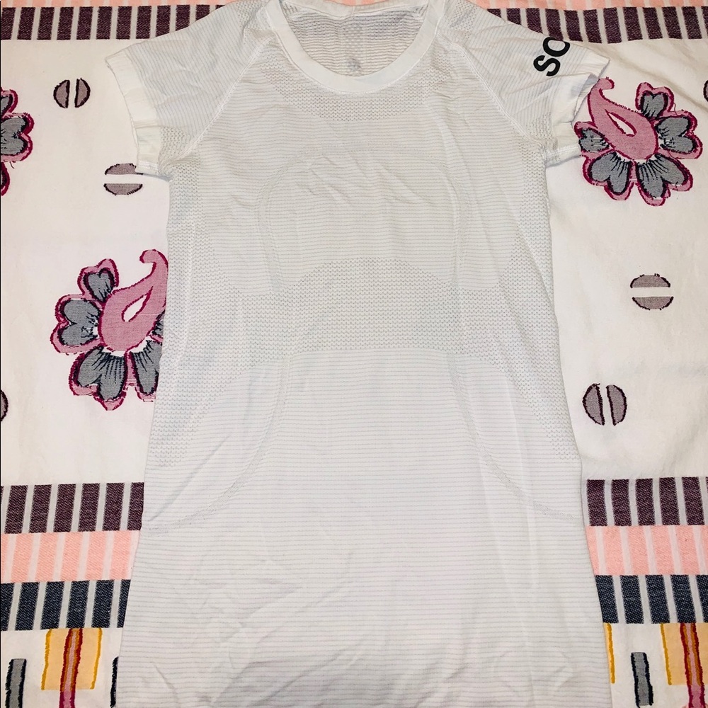 Swiftly Tech Lululemon Shirt X SoulCycle